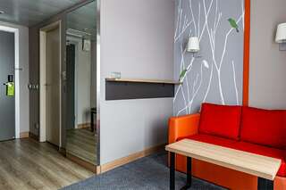 Гостиница Московские Ворота Санкт-Петербург Номер Делюкс с одной большой кроватью и диван-кроватью-5