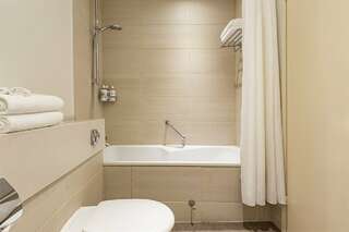 Гостиница Московские Ворота Санкт-Петербург Улучшенный номер с двумя раздельными кроватями-13