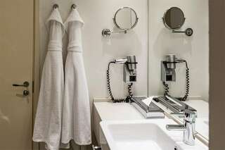 Гостиница Московские Ворота Санкт-Петербург Улучшенный номер с двумя раздельными кроватями-12