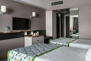 Гостиница Московские Ворота Санкт-Петербург Улучшенный номер с двумя раздельными кроватями-4